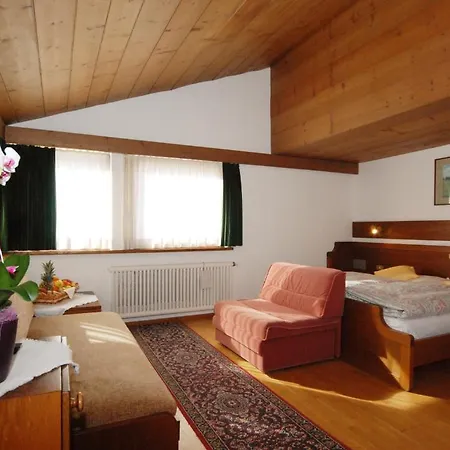 Park Trunka Lunka Otel Cavalese