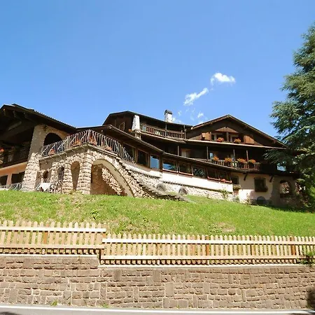 Park Trunka Lunka 3* Cavalese